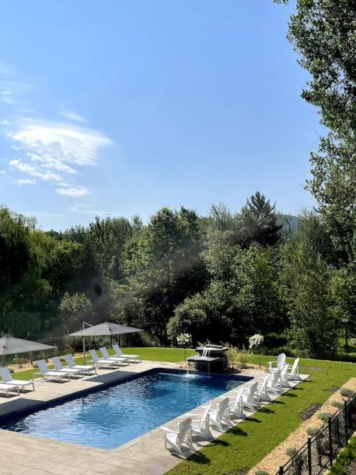 871 Shefford Suite 207 3Chambres Bromont Esterno foto